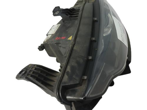 left-headlight-fiat-tipo-hatchback-356_-357_-2016-36938911 main image