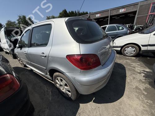 Left front window motor PEUGEOT 307 (3A/C) 1.6 HDi 110 | BP26889682E21 