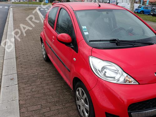 Left front window motor PEUGEOT 107 (PM_, PN_) 1.0 | BP24405844E21 