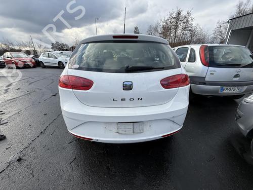Left headlight SEAT LEON (1P1) 1.2 TSI | BP24028870C28 - Image 18