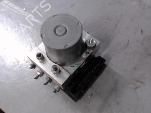 Used ABS pump LAND ROVER DISCOVERY III (L319) 2.7 TD 4x4 (190 hp) 25260858