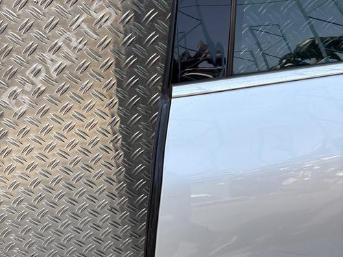 Used Left rear door Left rear door RENAULT MEGANE IV Hatchback (B9A/M/N_) 1.2 TCe 130 (B9MR) (130 hp) 32766895 32766895