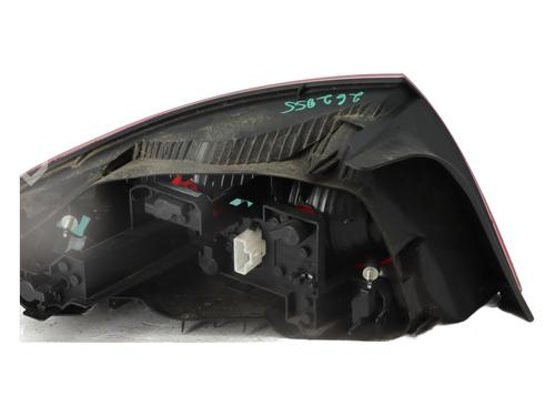 right-taillight-peugeot-407-6d_-2004-2005-2006-2007-2008-2009-2010-2011-36417337 main image