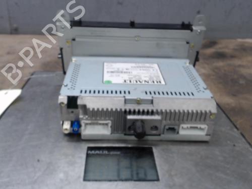 Used Radio RENAULT CLIO IV (BH_) 1.5 dCi 75 (75 hp) 25260900