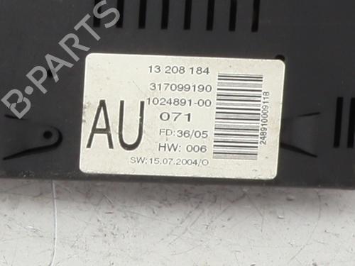 Used Display monitor Display monitor OPEL SIGNUM Hatchback (Z03) 2.2 DTI (F48) (125 hp) 26219639 26219639