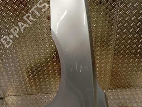 Used Left front fenders MITSUBISHI LANCER VIII Sportback (CX_A) 2.0 DI-D (CX8A) (140 hp) 25260292