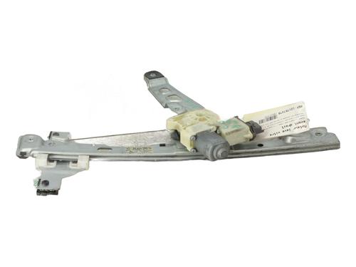 Used Right front window motor Right front window motor PEUGEOT 5008 (0U_, 0E_) 1.6 HDi (112 hp) 32477697 32477697