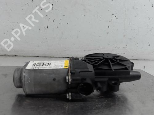 Used Right rear window motor HYUNDAI SONATA V (NF) 2.0 CRDi (140 hp) 21371203