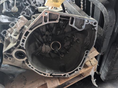 Used Gearbox RENAULT CAPTUR I (J5_, H5_) 1.2 TCe 120 (118 hp) 28496144