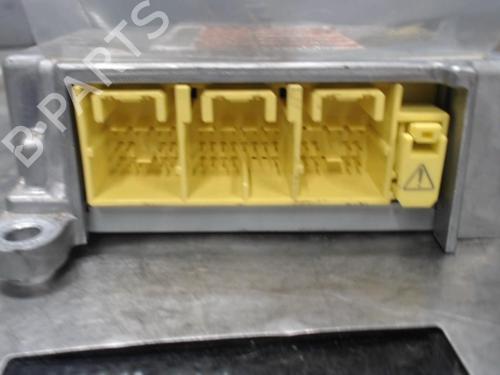 Used ECU airbags SUZUKI GRAND VITARA II (JT, TE, TD) 2.0 All-wheel Drive (TD54, JB420) (140 hp) 21308406