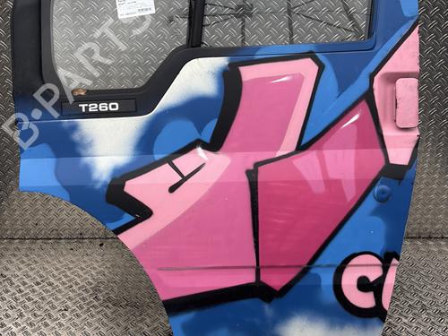 Used Left front door FORD TRANSIT Platform/Chassis (FM_ _, FN_ _) 2.0 TDCi (F_E_, F_F_) (125 hp) 32021512