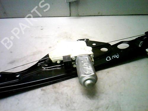 Used Right rear window motor MERCEDES-BENZ E-CLASS (W211) E 220 CDI (211.008) (170 hp) 21363114