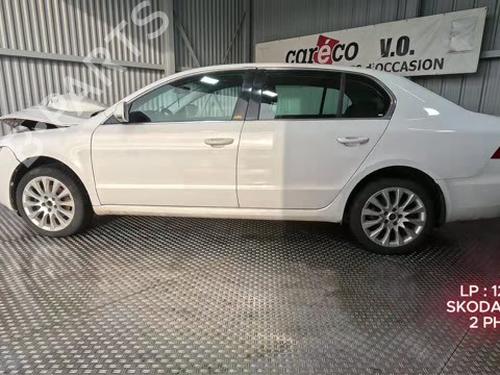 Left taillight SKODA SUPERB II (3T4) 1.4 TSI | BP31855146C34 - Image 17