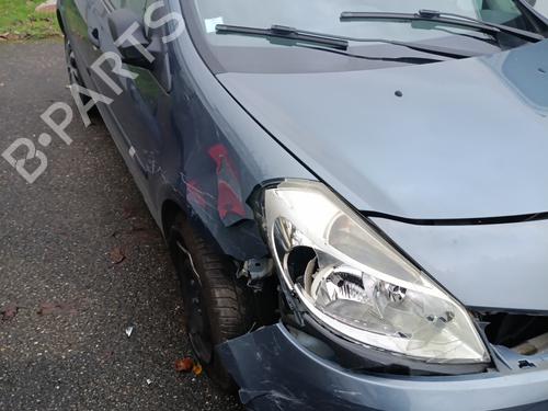 Brugte RENAULT CLIO III (BR0/1, CR0/1) 1.4 16V (98 hp) 4433605