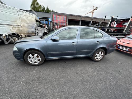 Left headlight SKODA OCTAVIA II (1Z3) 1.9 TDI | BP21320710C28 