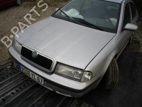 Right taillight SKODA OCTAVIA I (1U2) 1.9 TDI | BP21304539C35 