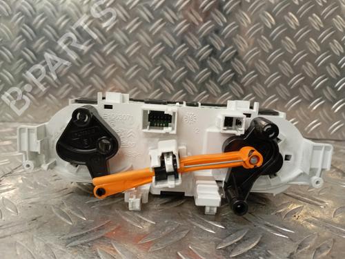 Climate control PEUGEOT 208 I (CA_, CC_) 1.2 VTI 82 | BP24234554I5