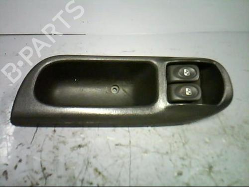 Used Left front window switch RENAULT SCÉNIC I MPV (JA0/1_, FA0_) 1.9 dCi (JA05, JA1F) (102 hp) 21321837