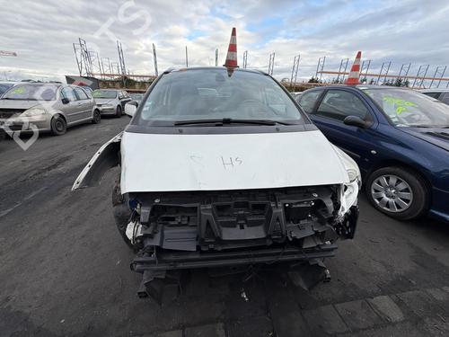 Radio PEUGEOT 5008 (0U_, 0E_) 2.0 HDi 150 / BlueHDi 150 | BP21306618E6 