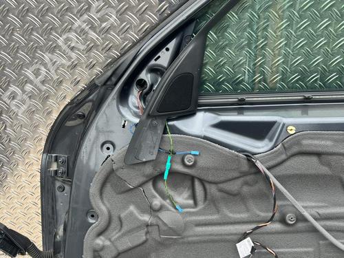 Right front door BMW X1 (E84) xDrive 28 i | BP25994280C3 