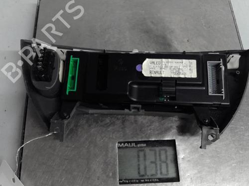 Used Climate control RENAULT SCÉNIC I MPV (JA0/1_, FA0_) 1.6 (JA00, JA16, JA15, JA19, JA1V, JA2B, JA2C, JA0B,... (107 hp) 21320460