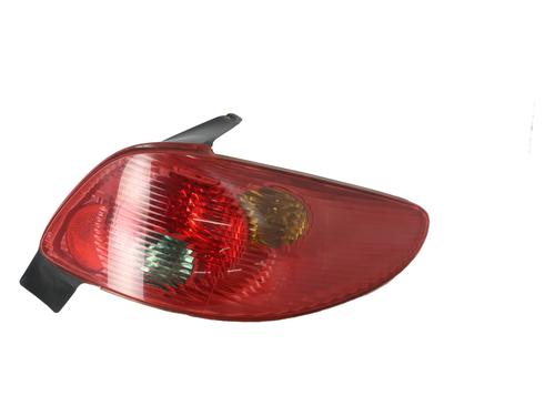 Piloto trasero derecho PEUGEOT 206 Hatchback (2A/C) 1.4 i | BP30922937C35