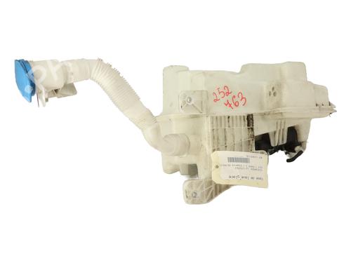 windscreen-washer-tank-vw-golf-vii-5g1-bq1-be1-be2-2012-2013-2014-2015-2016-2017-2018-2019-2020-2021-32734760 main image