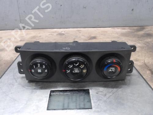 Climate control KIA SORENTO I (JC) 2.5 CRDi 4WD | BP21296409I5 