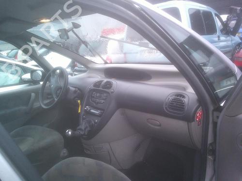 Left front fenders CITROËN XSARA PICASSO (N68) 2.0 HDi | BP25132719C41 