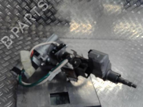 Used Steering column TOYOTA YARIS (_P13_) 1.5 Hybrid (NHP130_, NHP130) (101 hp) 21875008