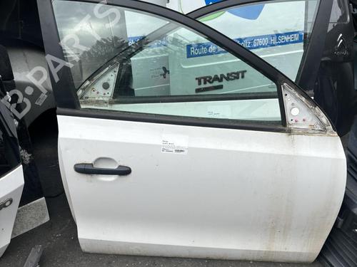 Used Right front door HYUNDAI i30 (FD) 1.6 CRDi (90 hp) 21298784