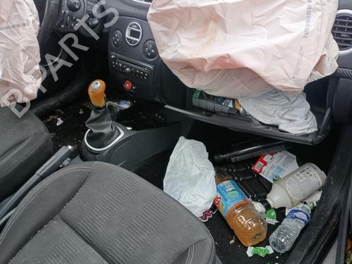 Left taillight RENAULT CLIO III (BR0/1, CR0/1) 1.2 16V (BR0P, CR0P) | BP30817185C34