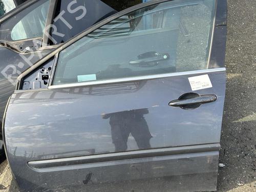 Used Left front door Left front door 37450378 37450378