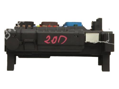 Fuse box PEUGEOT 508 I (8D_) 2.0 HDi | BP33562570E1 - Image 2