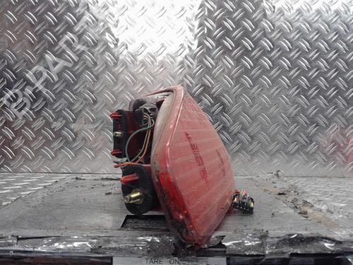 Left taillight PEUGEOT 607 (9D, 9U) 3.0 V6 24V | BP21321575C34 