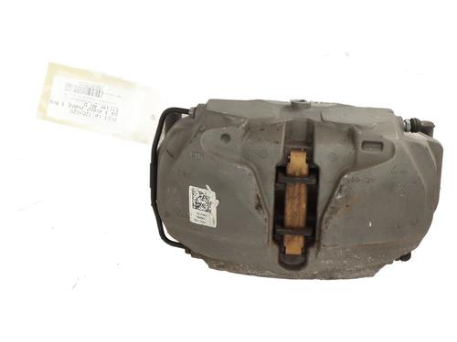 right-front-brake-caliper-audi-a4-b9-avant-8w5-8wd-30-tdi-quattro-8w0615108ah-2015-21299463 main image