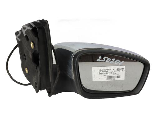 right-mirror-vw-up-121-122-bl1-bl2-bl3-123-2011-23817125 main image