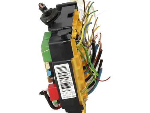 Used Fuse box Fuse box PEUGEOT 2008 I (CU_) 1.2 THP 110 / PureTech 110 (110 hp) 21298152 21298152