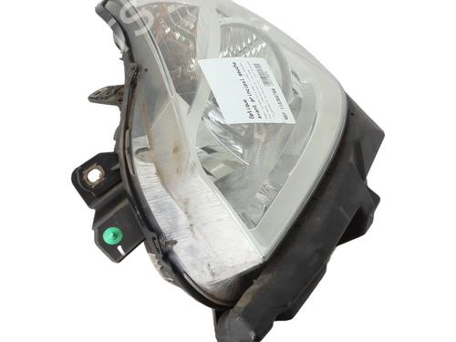 Left headlight RENAULT CLIO III (BR0/1, CR0/1) 1.5 dCi (BR17, CR17) | BP31064974C28