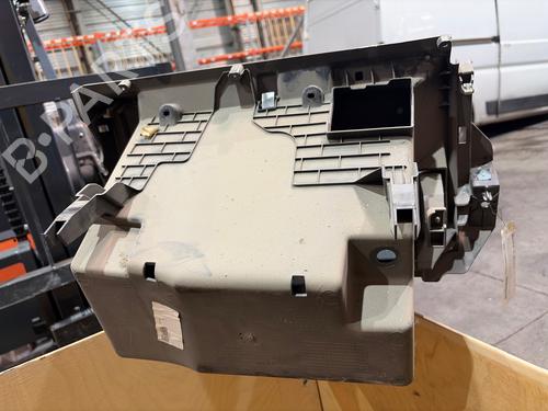 Glove box RENAULT TRAFIC III Van (FG_) 1.6 dCi 125 (FGMH) | BP38030350C95 - Image 2