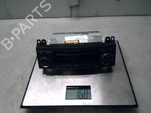 Used Radio MERCEDES-BENZ B-CLASS Sports Tourer (W245) B 200 CDI (245.208) (140 hp) 21310029