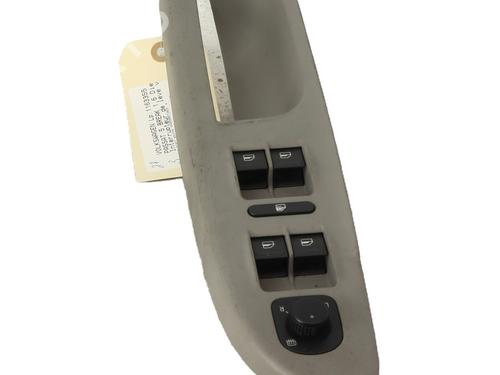 Used Left front window switch Left front window switch 21362828 21362828