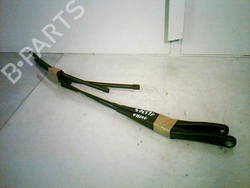 Used Front windshield wiper arm OPEL ASTRA H (A04) 1.7 CDTI (L48) (100 hp) 21362860