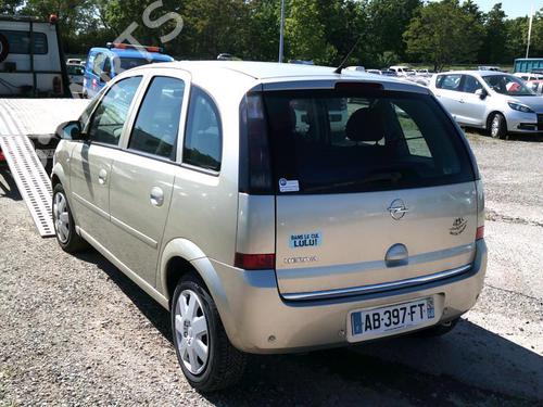 Błotnik przedni prawy OPEL MERIVA A MPV (X03) 1.6 (E75) | BP21315254C42 