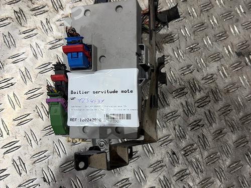 Fuse box PEUGEOT BOXER Van 2.2 HDi 100 | BP32015151E1 - Image 3