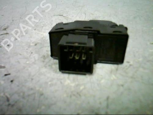Used Left rear window switch Left rear window switch VOLVO V70 II (285) D5 AWD (163 hp) 21366428 21366428