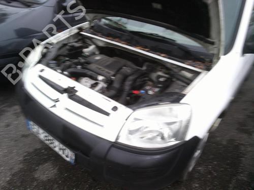 ABS pump CITROËN BERLINGO / BERLINGO FIRST Box Body/MPV (M_) 1.6 HDI 75 (MB9HW) | BP21306557M43 