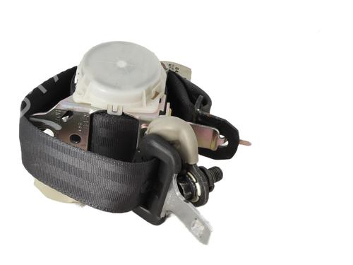 rear-left-seatbelt-suzuki-sx4-ey-gy-2006-27521693 main image