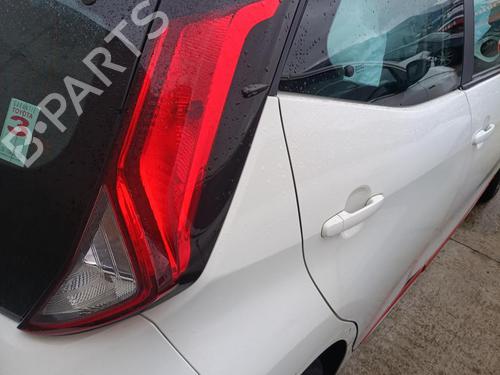 Ricambi TOYOTA AYGO (_B4_) 1.0 VVTi (KGB40) 4950427