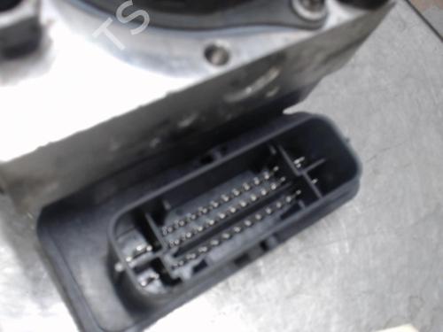 ABS pump PEUGEOT 308 II (LB_, LP_, LW_, LH_, L3_) 1.6 HDi | BP21297233M43 